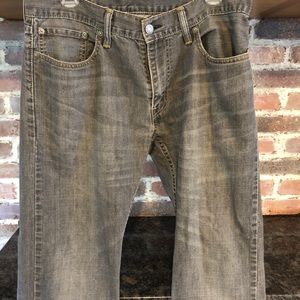 Levi’s | grey wash jeans